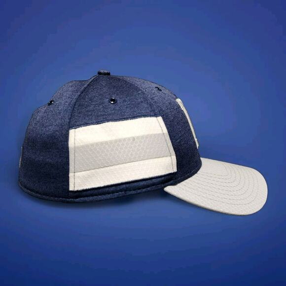 NFL Dallas Cowboys Big D Blue Gray New ERA 3930 Fitted Hat Size Medium / Large - Picture 3 of 6